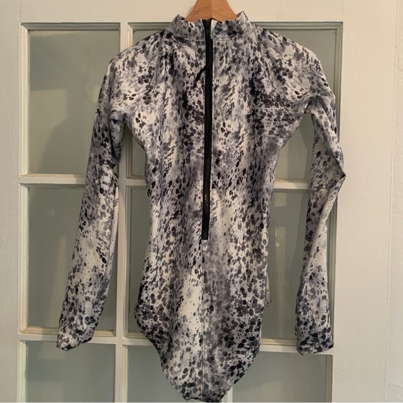 Waterlust recycled zip surf paddle swim suit long sleeve mock neck - medium - Picture 5 of 12